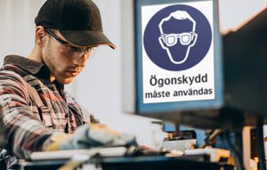Påbudsskyltar