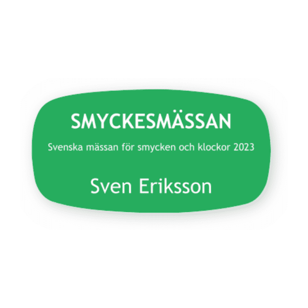 Namnskylt Grön med vit text-skylten har storleken 62x32mm och tillverkas i materialet Rundad rektangel. Denna standardskylt kan anpassas så att du kan skapa din egen version av skylten.