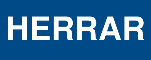 Herrar-skylten har storleken 250x100mm och tillverkas i materialet sticker. Denna standardskylt kan anpassas så att du kan skapa din egen version av skylten.